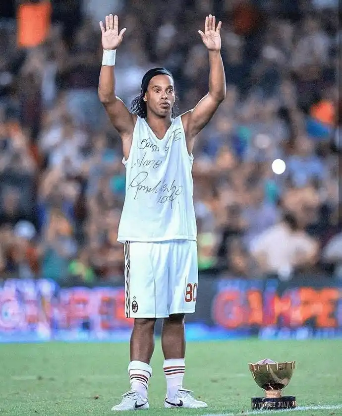 更呈现了一 更呈现了一