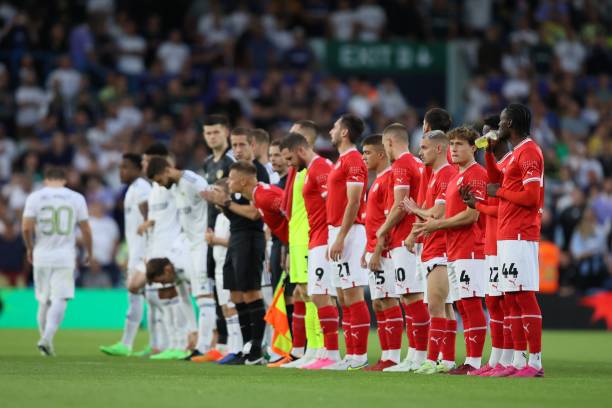 荣誉的争夺 荣誉的争夺