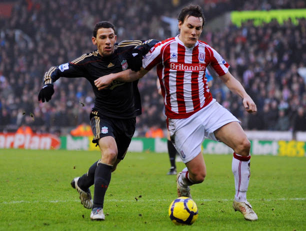 中强调团队 中强调团队